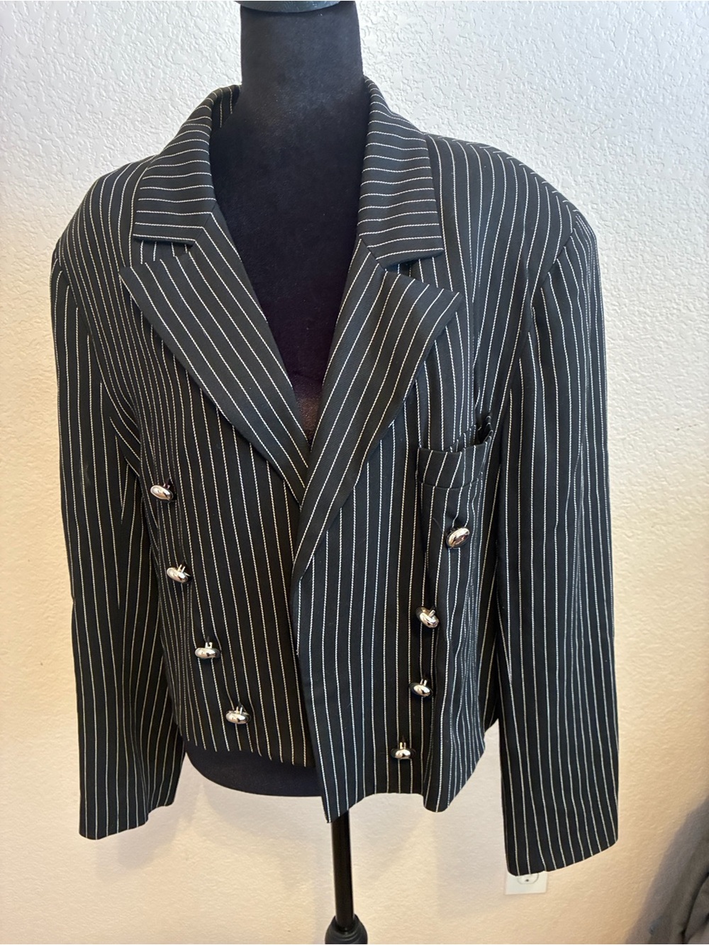 Leslie Fay Black Pinstripe Double-Breasted Blazer with White Stripes